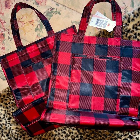 Lug - Runner Tote Bags - Set of Two -NWT'S - Picture 2 of 16